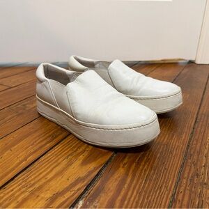 Vince Warren White Leather Platform Slip-On Sneakers